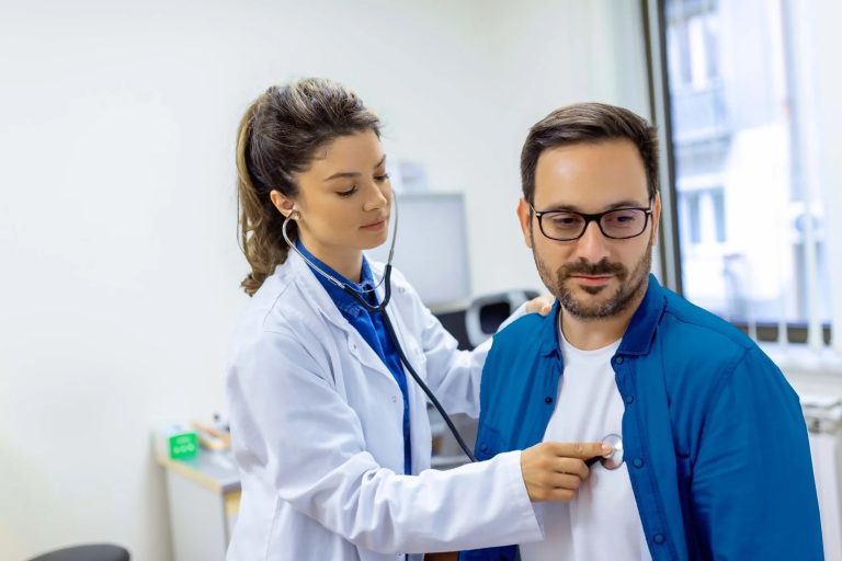 Lee más sobre el artículo Medicina Interna: